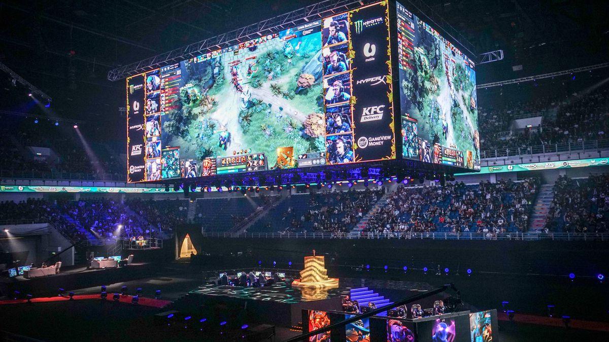 Find Out What to Do to Become a Professional Dota 2 Player